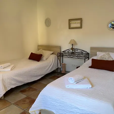 Maison Familiale Proche Lascaux Lou Cantou Hébergement de vacances